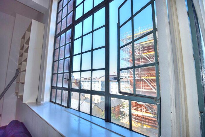2 Bedroom Apartment For Sale In Hatton Garden, Liverpool, Merseyside, L3