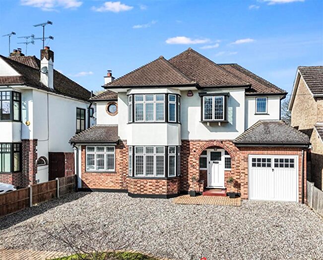 4 Bedroom Detached House For Sale In Sebastian Avenue, Shenfield, Brentwood, CM15