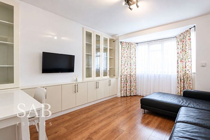 2 Bedroom Maisonette To Rent In Ruislip Road, Greenford, UB6