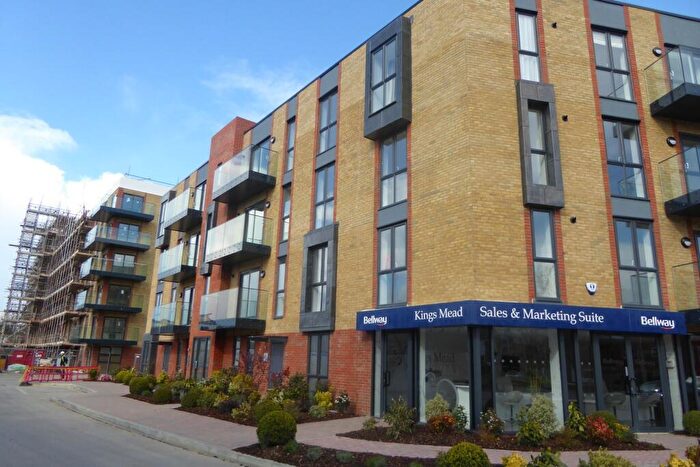 2 Bedroom Apartment To Rent In Oscar Wilde Road, Reading, RG1