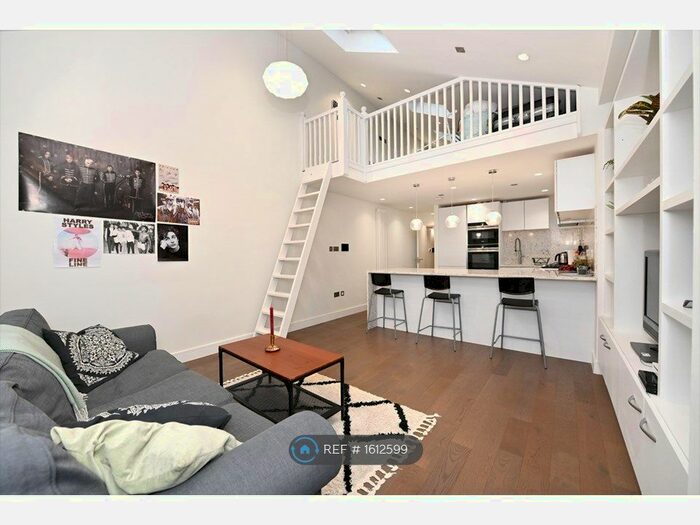 3 Bedroom Flat To Rent In Finchley, London, N3