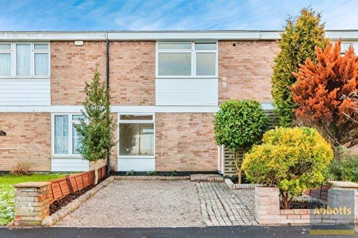 3 Bedroom Property To Rent In Little Lullaway, Basildon, SS15