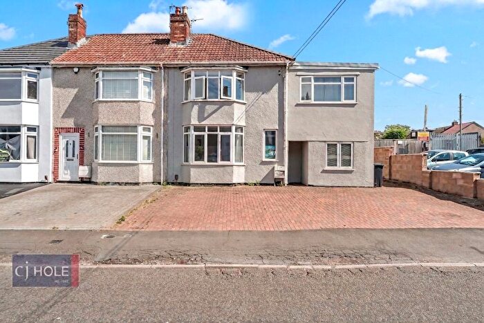 3 Bedroom Terraced House To Rent In Hanham Road, Bristol, Gloucestershire, BS15