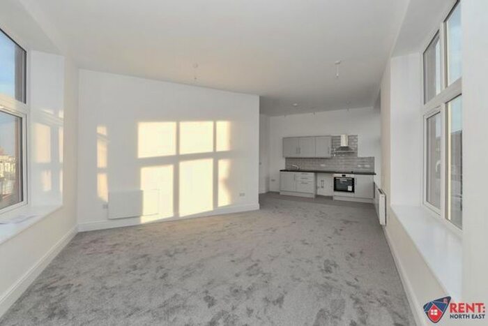 2 Bedroom Flat To Rent In South Parade, Whitley Bay, NE26