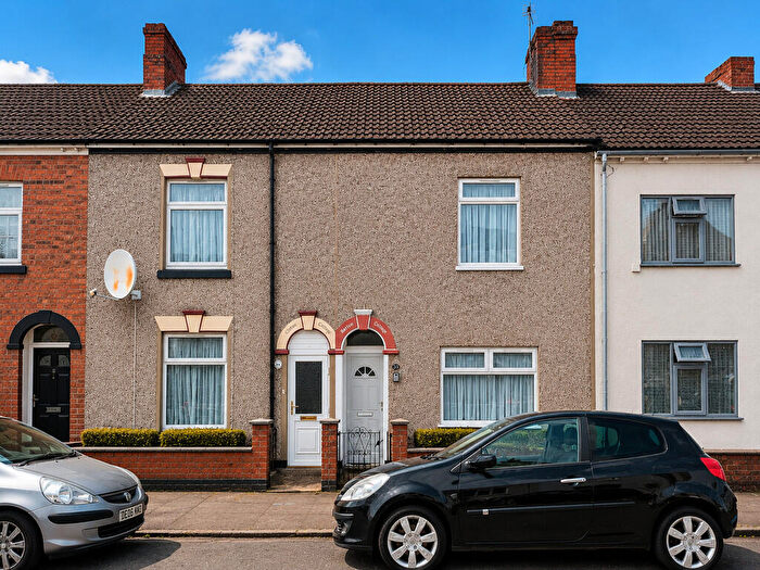 2 Bedroom Terraced House For Sale In Victoria Street, Rugby, CV21