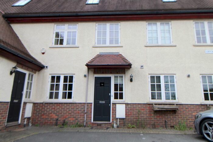 3 Bedroom Terraced House To Rent In Roxeth Hill, Harrow-On-The-Hill, Harrow, HA2