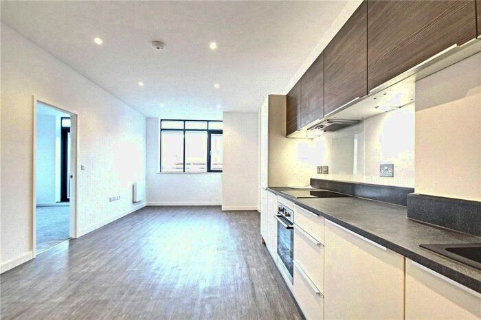 1 Bedroom Flat To Rent In Prestige House, - High Street, Egham, Surrey, TW20