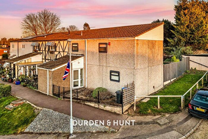 2 Bedroom End Of Terrace House For Sale In Roundhills, Waltham Abbey, EN9