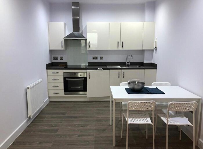 1 Bedroom Apartment To Rent In Honduras Wharf, Summer Lane, Birmingham City Centre, B19