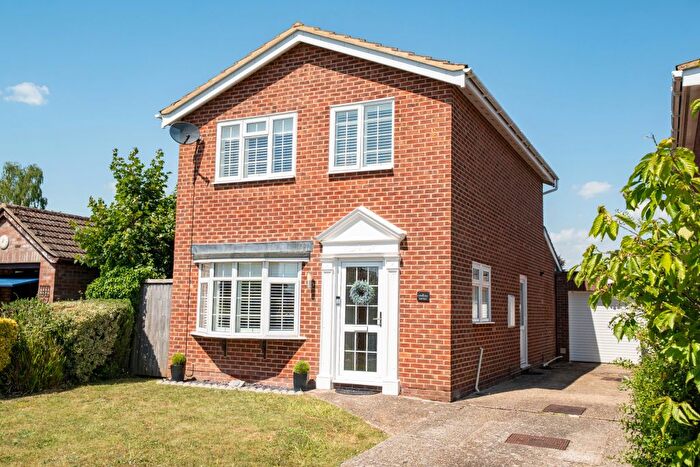 3 Bedroom Detached House For Sale In Cheavley Close, Andover, SP10