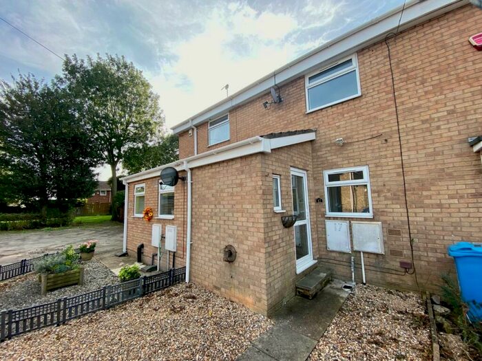 2 Bedroom Terraced House To Rent In Crinan Drive, Ings Bridge Estate, Hull, East Yorkshire, HU6