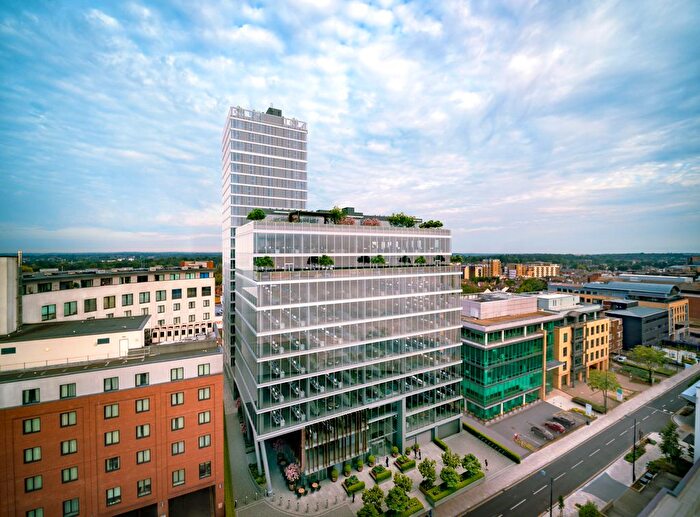 2 Bedroom Flat To Rent In Clarendon Road, Watford, WD17