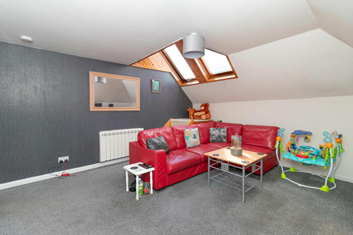 2 Bedroom Maisonette For Sale In Market Street, Montrose, DD10
