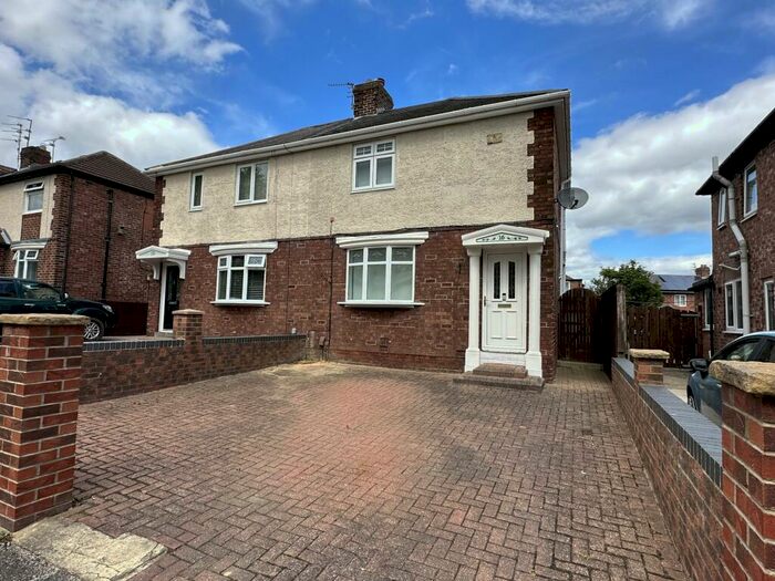 3 Bedroom Semi-Detached House To Rent In Prudhoe Grove, Primrose, Jarrow, Tyne And Wear, NE32