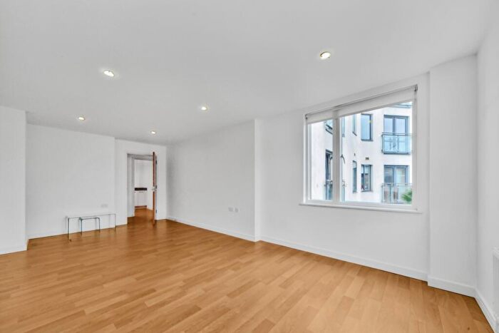 1 Bedroom Apartment To Rent In Perry Vale London, SE23