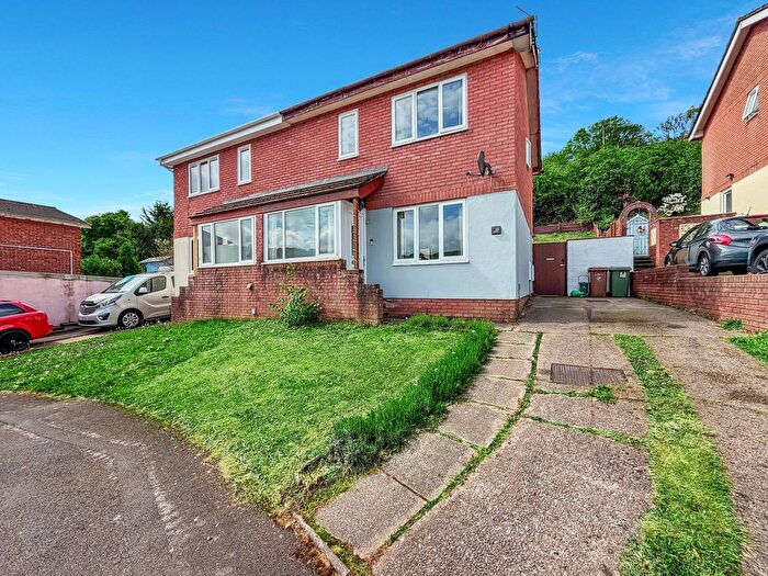 3 Bedroom Semi Detached House For Sale In Llanbradach, Caerphilly, CF83