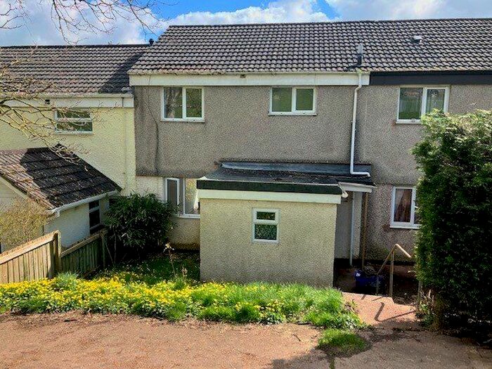 3 Bedroom Terraced House To Rent In Palmerston Park, Tiverton, EX16