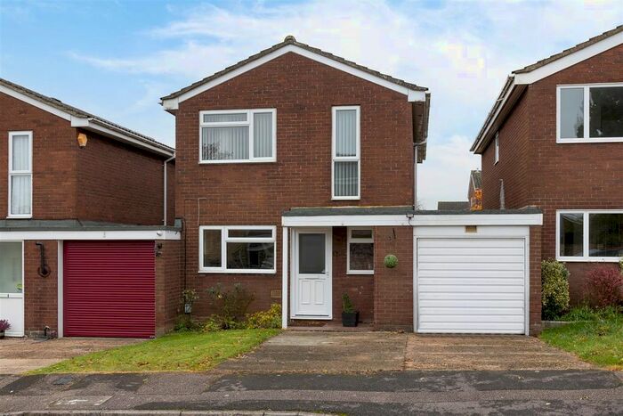 4 Bedroom Detached House To Rent In Blackmore, Letchworth Garden City, SG6