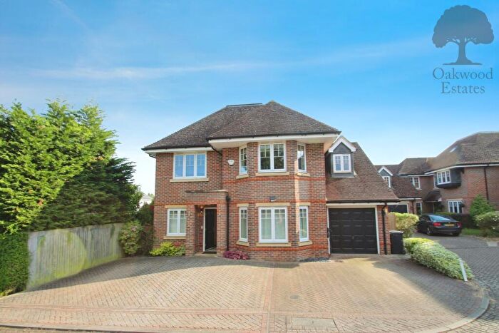 4 Bedroom Detached House To Rent In Northumberland Walk, Richings Park, SL0