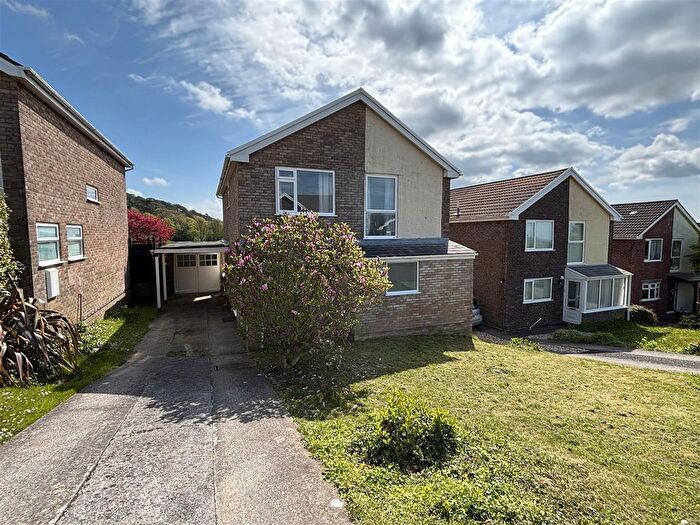 4 Bedroom Detached House For Sale In Mumbles Head Park, Pembrey, Burry Port, SA16