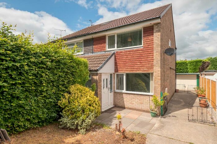 2 Bedroom Semi-Detached House To Rent In Birkdale Green, Alwoodley, Leeds, LS17