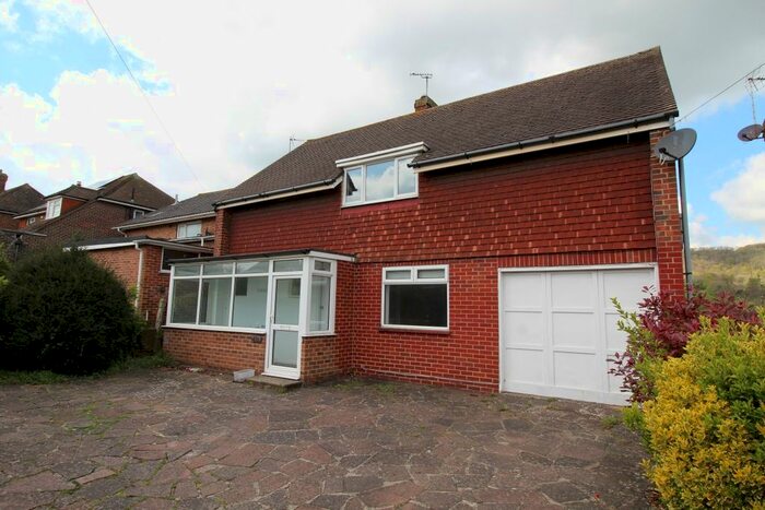 3 Bedroom Detached House To Rent In Victoria Drive, Eastbourne, East Sussex, BN20