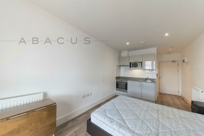 Studio To Rent In The Luminaire Apartments, Kilburn High Road, Kilburn, NW6