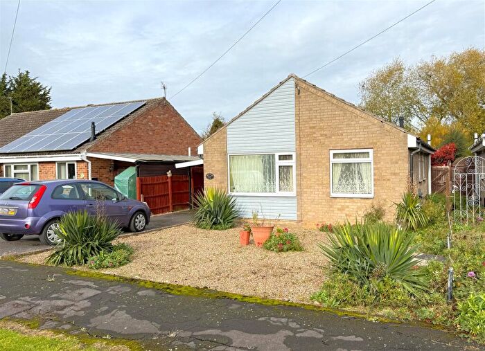 2 Bedroom Detached Bungalow For Sale In Beverleys Avenue, Whatton, NG13