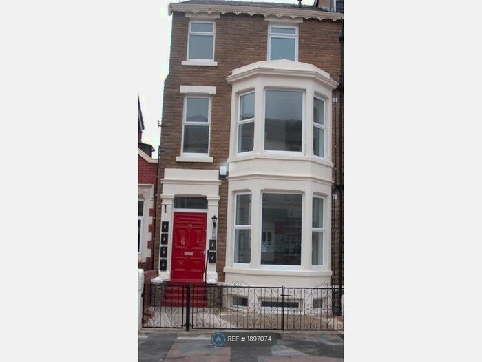 2 Bedroom Flat To Rent In Alexandra Road, Blackpool, FY1
