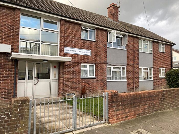 1 Bedroom Flat For Sale In Harrow Road, Southsea, Hampshire, PO5