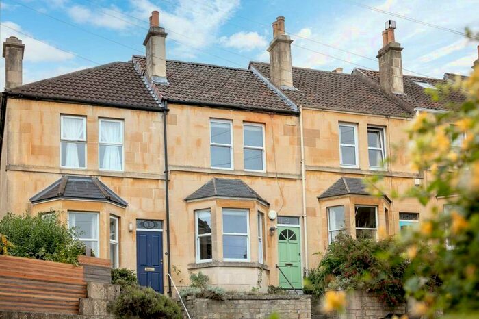 2 Bedroom House To Rent In Hanover Terrace, BA1