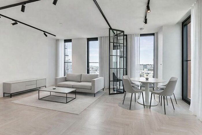 2 Bedroom Flat To Rent In Sun Street, London, EC2A