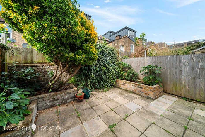 4 Bedroom Terraced House To Rent In Belgrade Road, London, N16