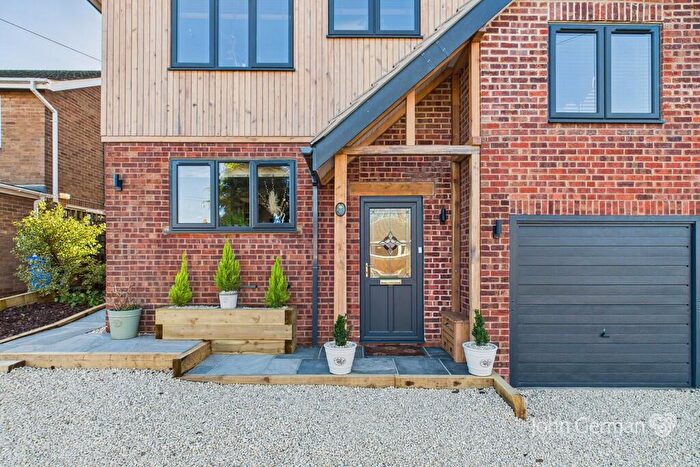 4 Bedroom Detached House For Sale In Twentylands, Rolleston-on-Dove, DE13