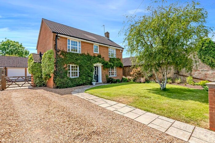 5 Bedroom Detached House For Sale In Church Street, Woodhurst, Huntingdon, PE28
