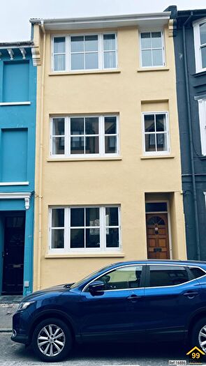 3 Bedroom Terraced House To Rent In Tichborne Street, Brighton, East Sussex, BN1