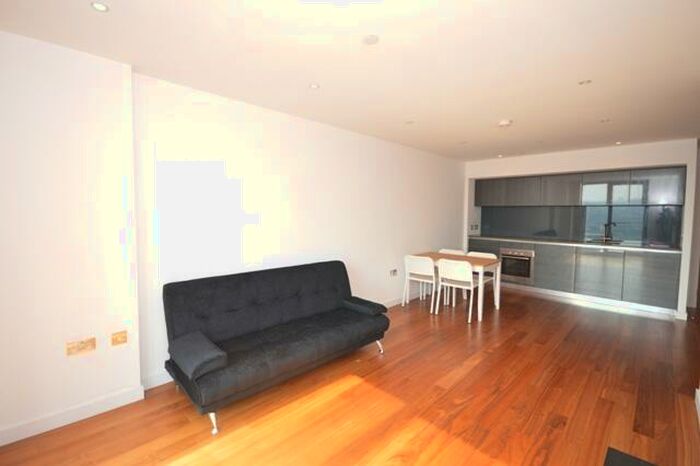 1 Bedroom Apartment To Rent In City Lofts, St Pauls Square, Sheffield, S1