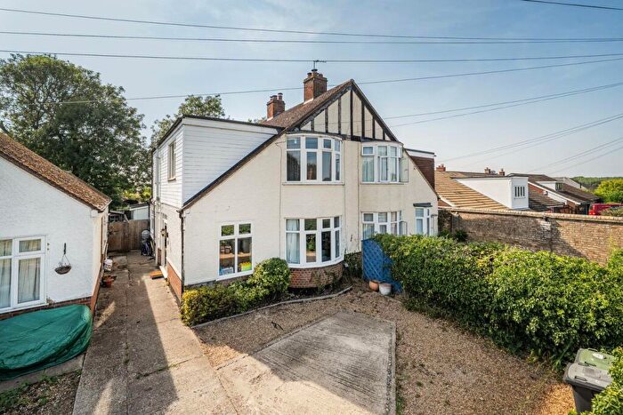3 Bedroom Semi-Detached House For Sale In Langford Road, Henlow, SG16