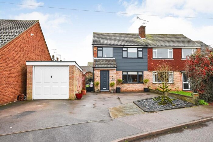 3 Bedroom Semi Detached House For Sale In Wordsworth Avenue, Maldon, CM9