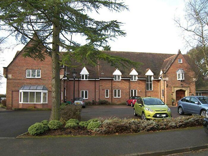 2 Bedroom Apartment To Rent In Pool Meadow Close, Solihull, B91