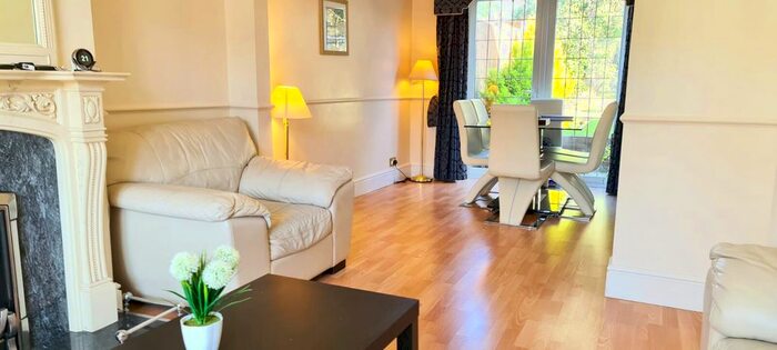 3 Bedroom Terraced House To Rent In Newmarket Way, Hornchurch, RM12