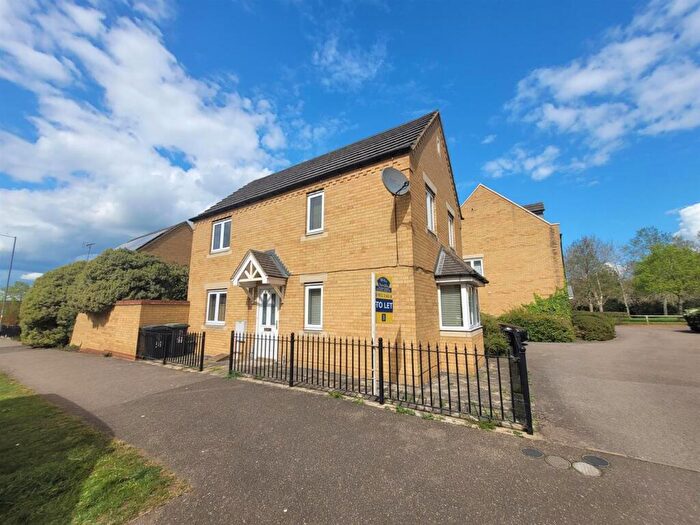 3 Bedroom Detached House To Rent In School Lane, Higham Ferrers, Rushden, NN10