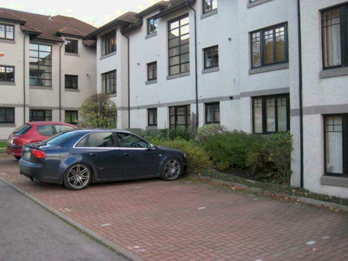 2 Bedroom Flat To Rent In Brighton Grange, Peterculter, AB14