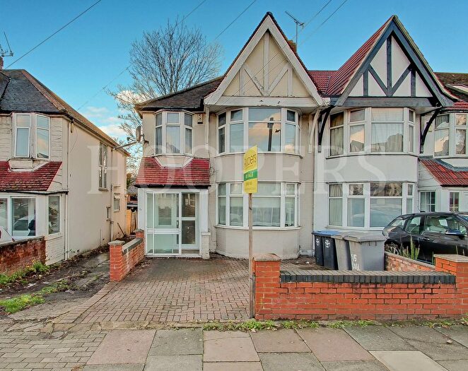 3 Bedroom Terraced House For Sale In Ballogie Avenue, London, NW10