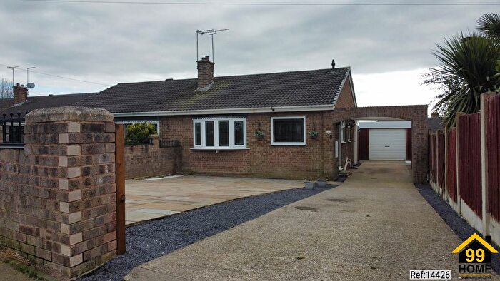 2 Bedroom Semi-Detached Bungalow For Sale In Lowfield Road, Hemsworth, Pontefract, WF9