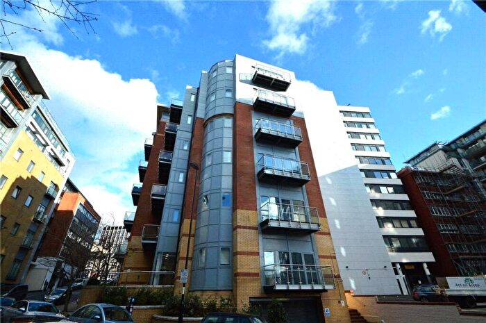 2 Bedroom Apartment To Rent In Scarbrook Road, Croydon, CR0