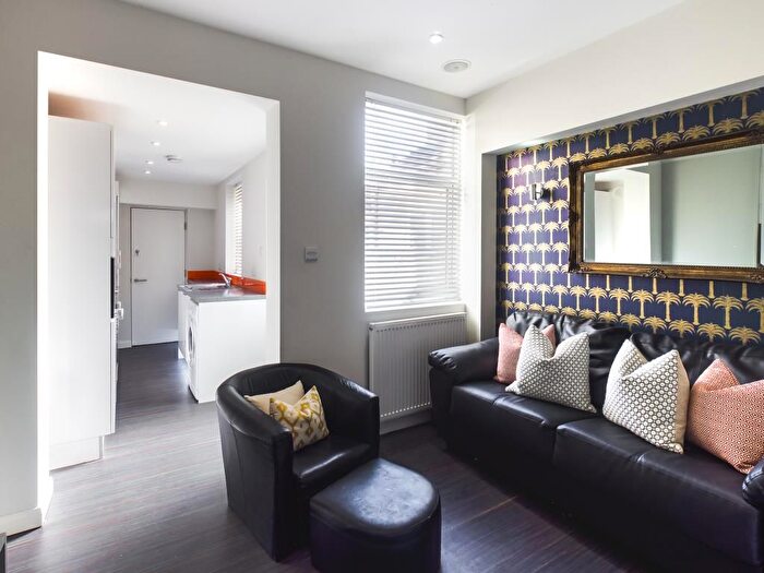 4 Bedroom Terraced House To Rent In Guildford Street, Stoke, ST4