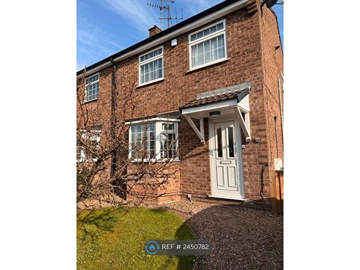 3 Bedroom Semi-Detached House To Rent In Long Meadow, Mansfield Woodhouse, Mansfield, NG19