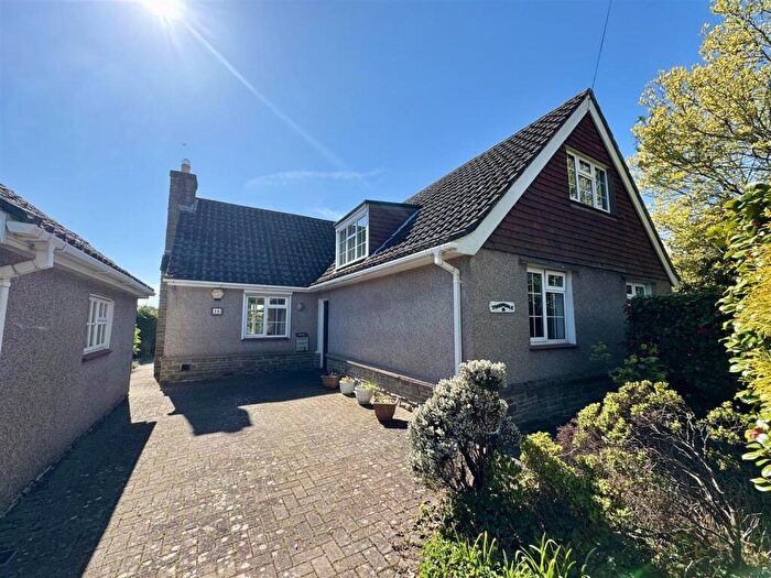 4 Bedroom Detached Bungalow For Sale In Caldicot Road, Portskewett, Caldicot, NP26