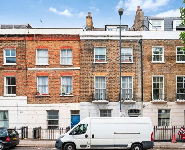 Studio For Sale In Swinton Street, Kings Cross, WC1X